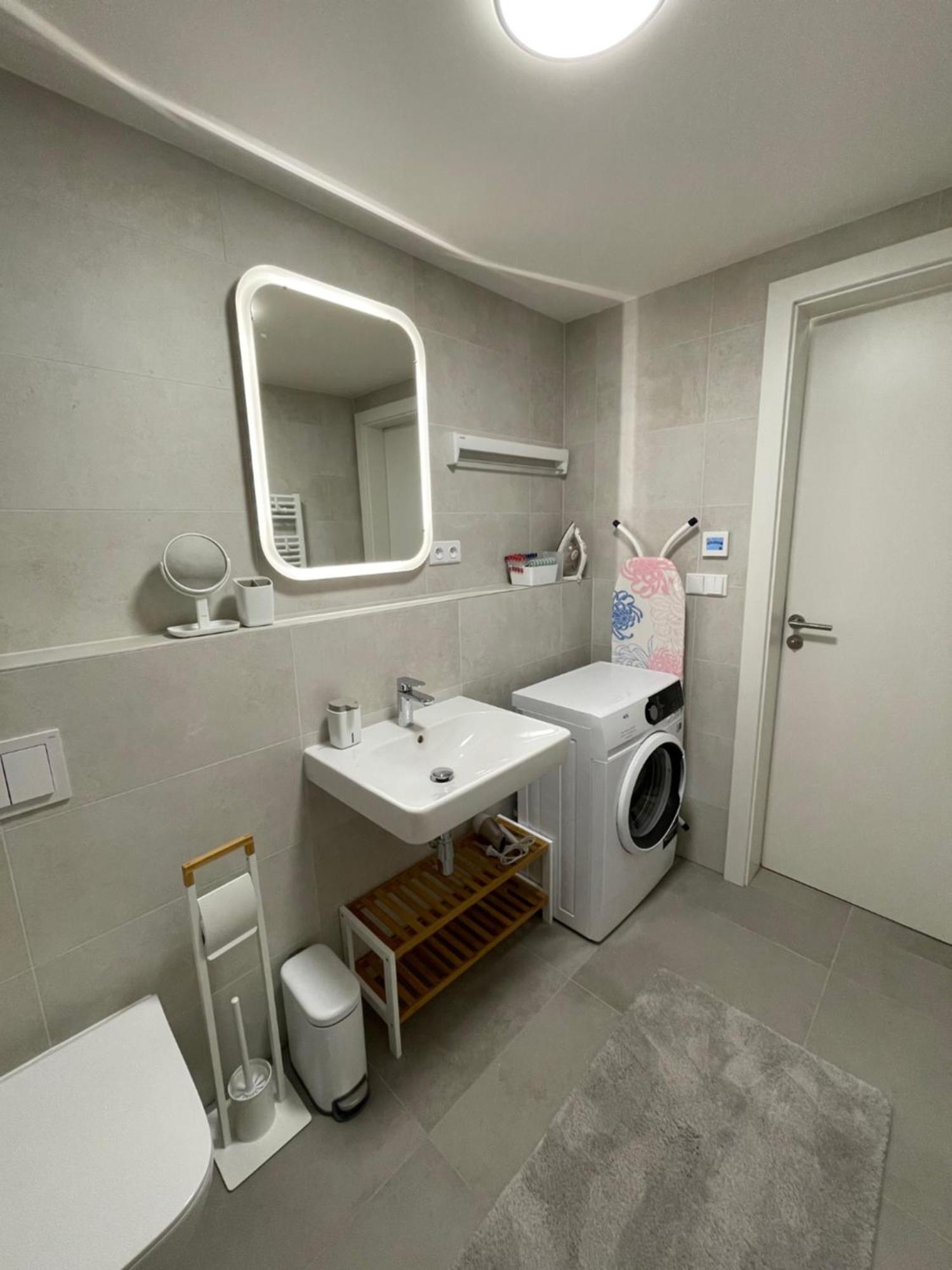 H52 Apartments Brno Bagian luar foto