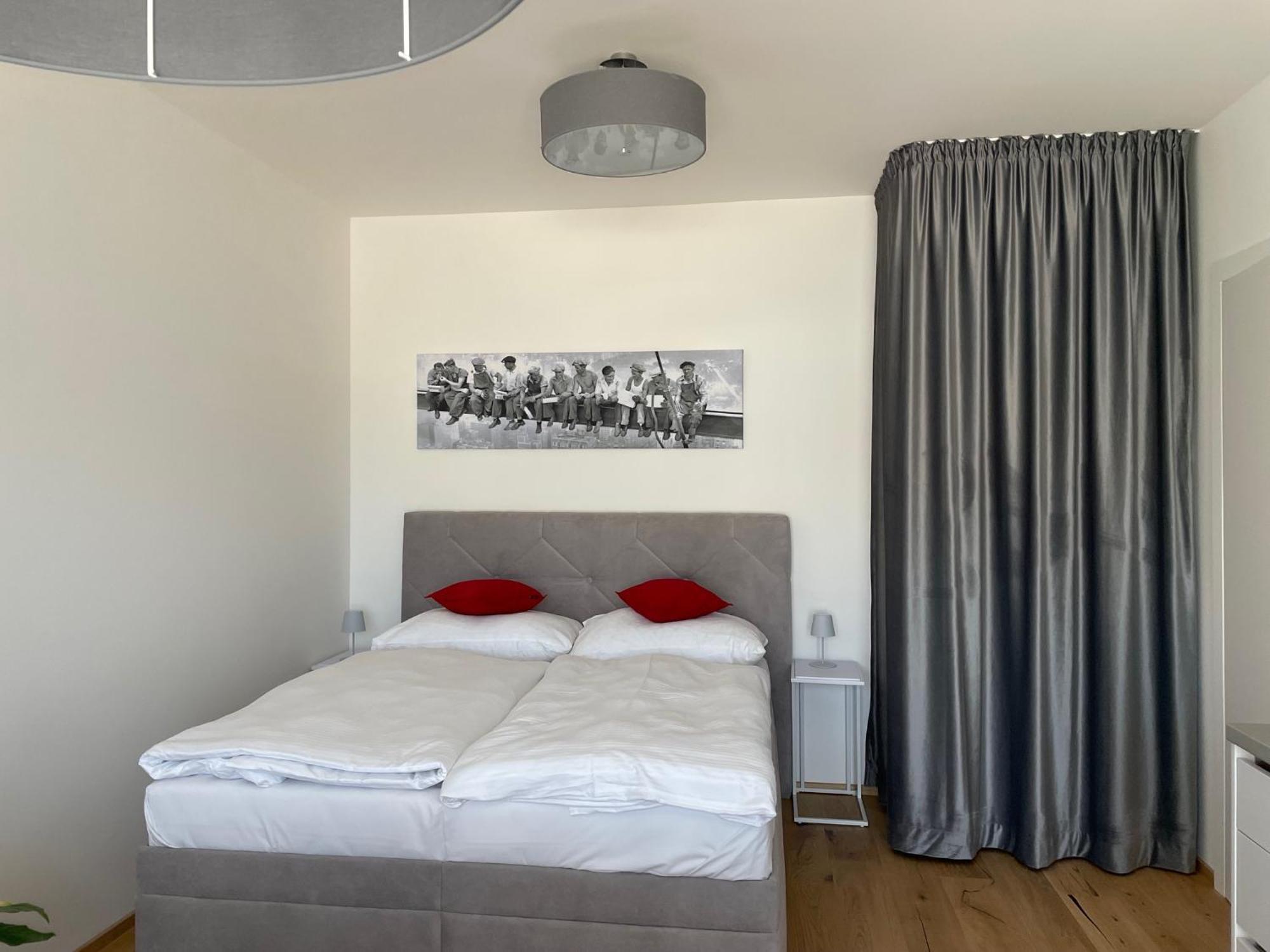 H52 Apartments Brno Bagian luar foto